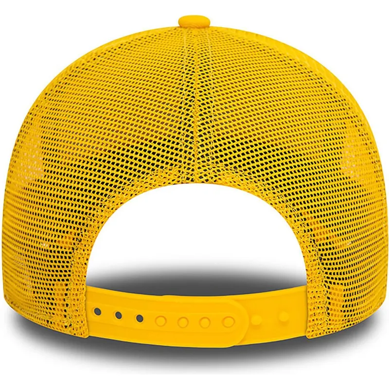 cappelli-curva-giallo-snapback-a-frame-league-essential-dei-new-york-yankees-mlb-di-new-era cappelli-curva-giallo-snapback-a-frame-league-essential-dei-new-york-yankees-mlb-di-new-era