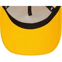 cappelli-curva-giallo-snapback-a-frame-league-essential-dei-new-york-yankees-mlb-di-new-era