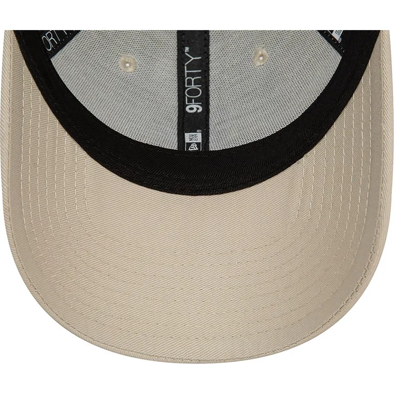 cappellino-beige-con-visiera-curva-regolabile-da-donna-9forty-floral-dei-new-york-yankees-mlb-di-new-era