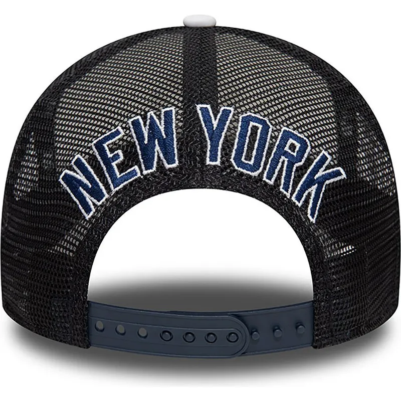cappelli-curva-grigio-snapback-a-frame-dei-new-york-yankees-mlb-di-new-era cappelli-curva-grigio-snapback-a-frame-dei-new-york-yankees-mlb-di-new-era