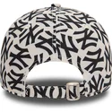 cappellino-curvo-beige-e-nero-regolabile-9forty-monogram-di-new-york-yankees-mlb-di-new-era