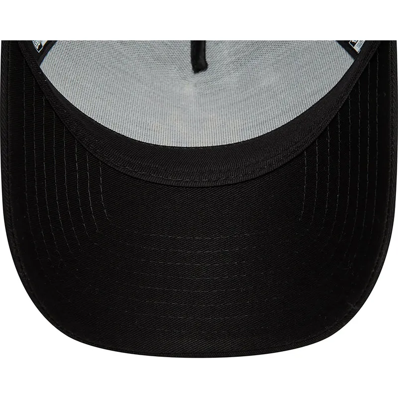 cappelli-curva-nero-snapback-a-frame-metallic-dei-new-york-yankees-mlb-di-new-era