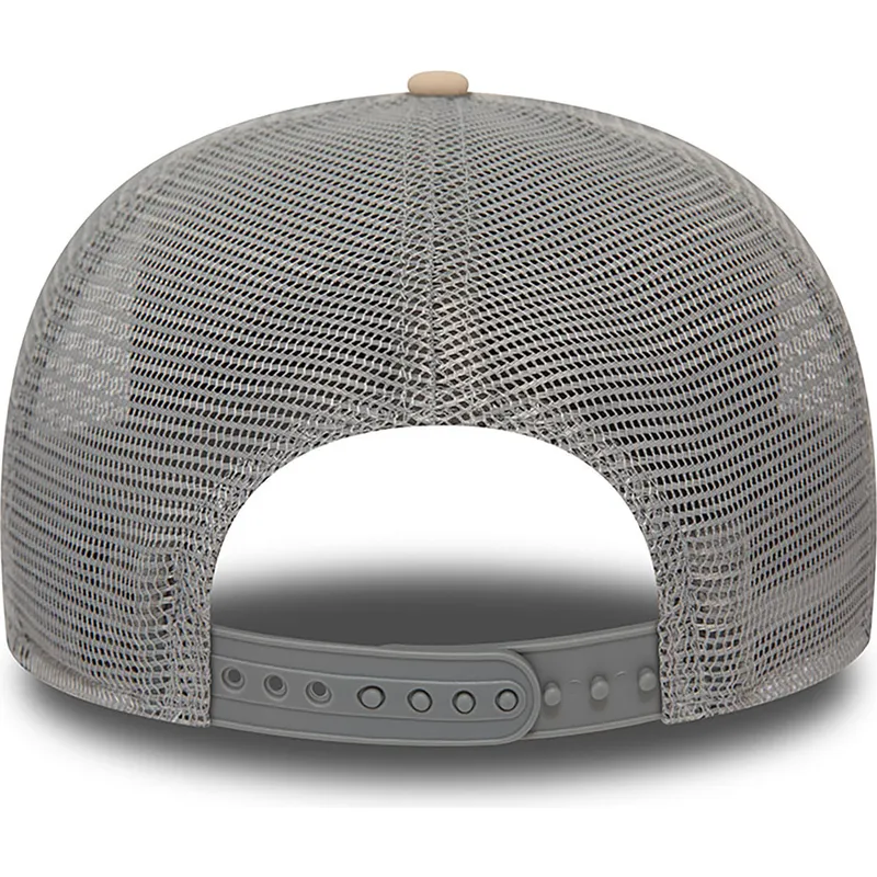 cappelli-curva-beige-snapback-9fifty-di-new-era