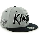 cappellino-visiera-piatta-grigio-snapback-con-logo-lettere-di-los-angeles-kings-nhl-di-47-brand