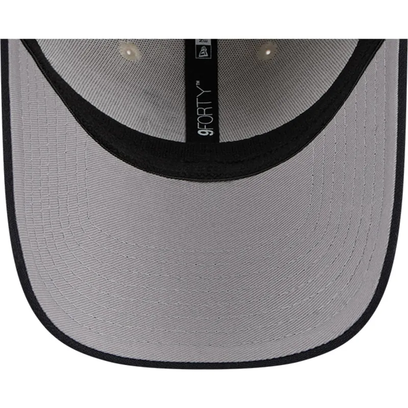 cappellino-curvo-beige-e-blu-marino-snapback-9forty-stretch-snap-4th-of-july-di-atlanta-braves-mlb-di-new-era