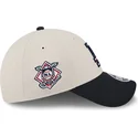 cappellino-curvo-beige-e-blu-marino-snapback-9forty-stretch-snap-4th-of-july-di-los-angeles-dodgers-mlb-di-new-era
