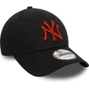 cappellino-curvo-nero-regolabile-con-logo-rosso-9forty-league-essential-di-new-york-yankees-mlb-di-new-era