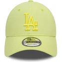 cappellino-regolabile-verde-chiaro-con-visiera-curva-e-logo-verde-9forty-league-essential-dei-los-angeles-dodgers-mlb-di-new-era