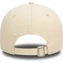 cappelli-curva-beige-cinghia-regolabile-9forty-di-new-era
