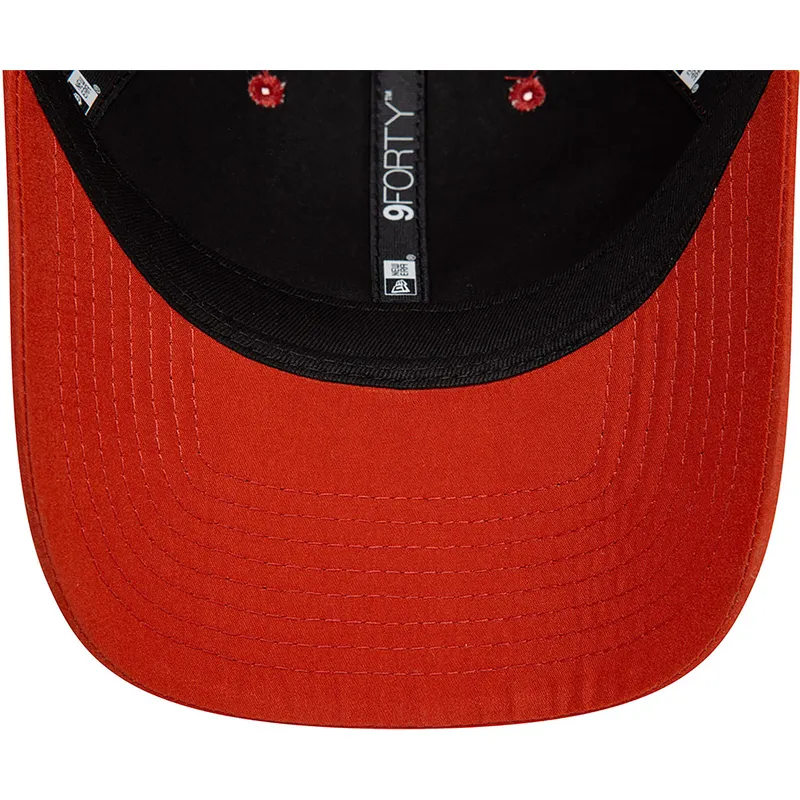 cappellino-visiera-curva-rosso-regolabile-con-logo-dorato-9forty-flawless-di-new-york-yankees-mlb-di-new-era
