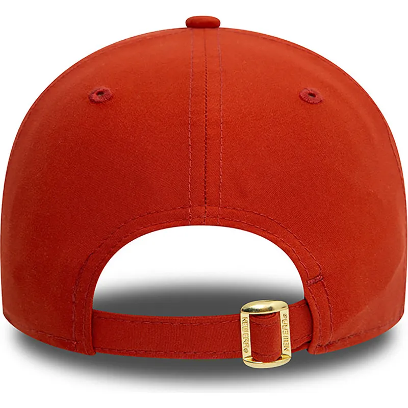 cappellino-visiera-curva-rosso-regolabile-con-logo-dorato-9forty-flawless-di-new-york-yankees-mlb-di-new-era
