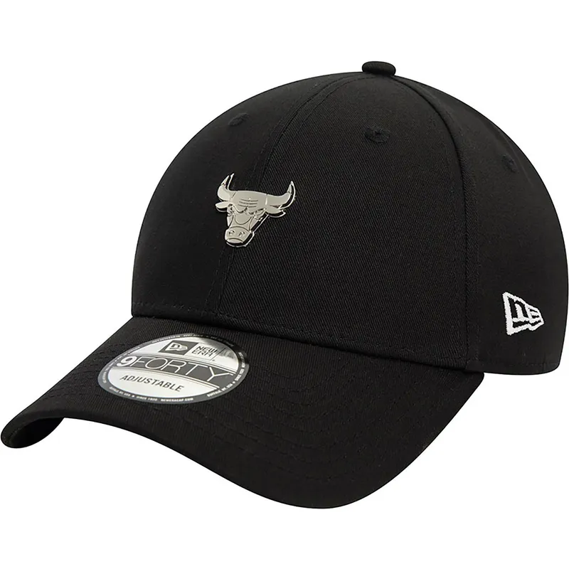 cappellino-curvo-nero-regolabile-9forty-metallic-pin-di-chicago-bulls-nba-di-new-era