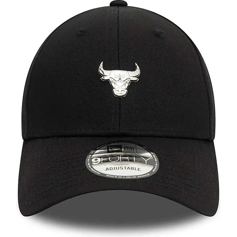 cappellino-curvo-nero-regolabile-9forty-metallic-pin-di-chicago-bulls-nba-di-new-era