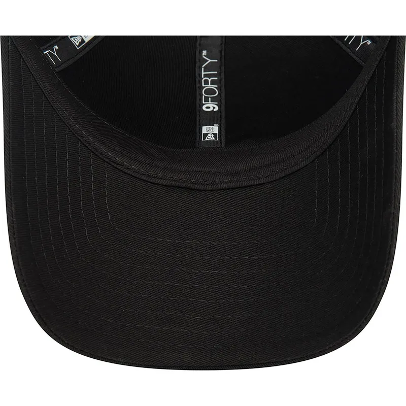 cappellino-curvo-nero-regolabile-9forty-metallic-pin-di-chicago-bulls-nba-di-new-era