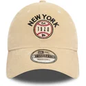 cappellino-curvo-beige-regolabile-the-empire-state-9twenty-cord-di-new-york-citta-e-spiagge-di-new-era