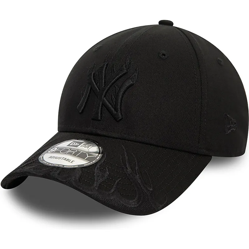 cappellino-con-visiera-curva-nero-regolabile-con-logo-nero-9forty-flame-di-new-york-yankees-mlb-di-new-era