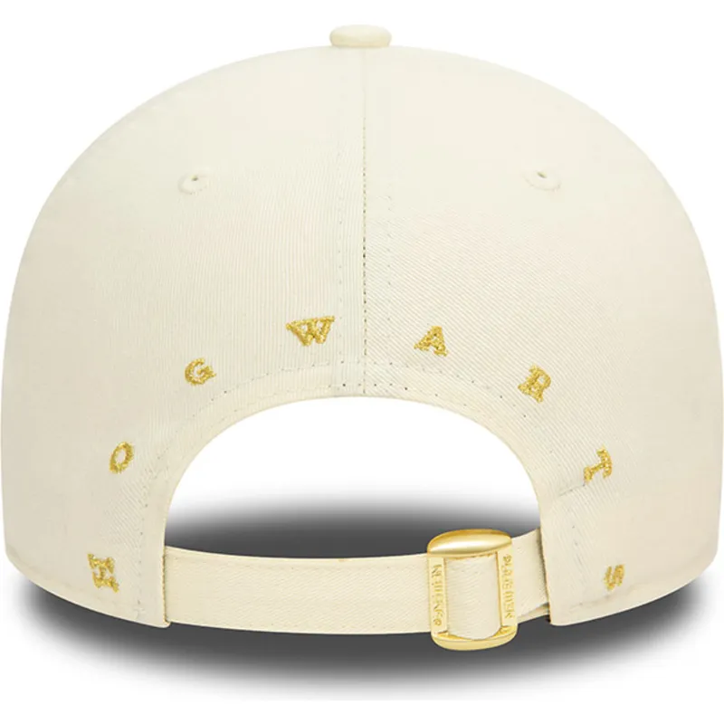 cappelli-curva-beige-cinghia-regolabile-9forty-dei-hogwarts-harry-potter-di-new-era cappelli-curva-beige-cinghia-regolabile-9forty-dei-hogwarts-harry-potter-di-new-era