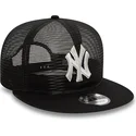 cappello-trucker-piatto-nero-9fifty-con-ricamo-a-rete-dei-new-york-yankees-mlb-di-new-era