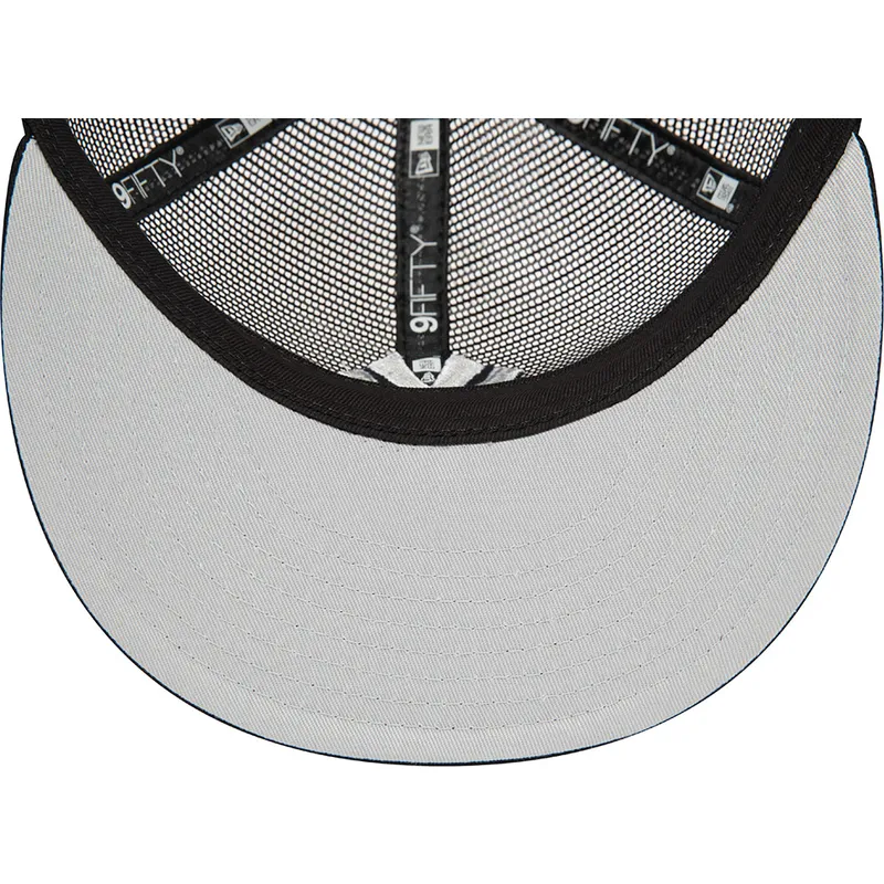 cappellino-trucker-piatto-nero-9fifty-embroidered-mesh-dei-new-york-yankees-mlb-di-new-era