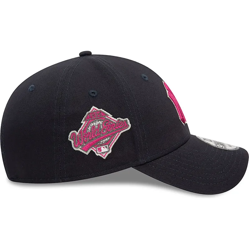 cappellino-curvo-blu-marino-regolabile-con-logo-rosa-9forty-flower-icon-dei-new-york-yankees-mlb-di-new-era
