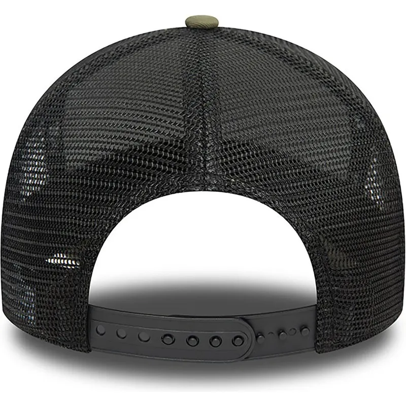 cappelli-curva-verde-snapback-a-frame-seasonal-dei-mclaren-racing-formula-1-di-new-era