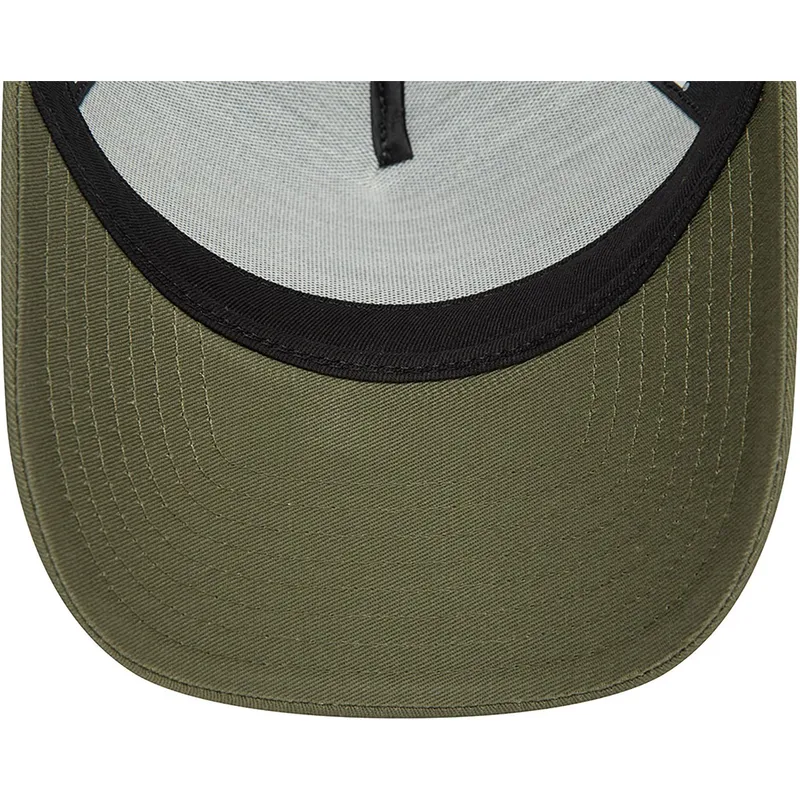 cappelli-curva-verde-snapback-a-frame-seasonal-dei-mclaren-racing-formula-1-di-new-era