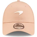 cappellino-beige-regolabile-9forty-seasonal-di-mclaren-racing-formula-1-di-new-era