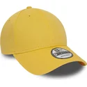 cappellino-con-visiera-curva-giallo-regolabile-9forty-essential-di-new-era