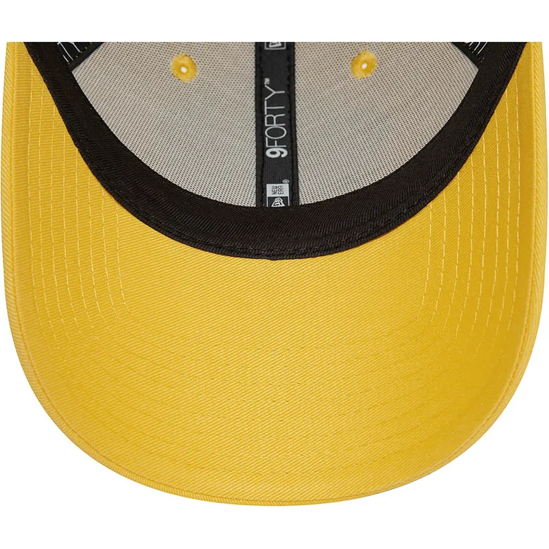cappelli-curva-giallo-cinghia-regolabile-9forty-di-new-era cappelli-curva-giallo-cinghia-regolabile-9forty-di-new-era