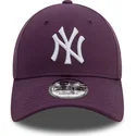 cappellino-curvo-viola-regolabile-9forty-league-essential-dei-new-york-yankees-mlb-di-new-era