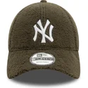 cappellino-con-visiera-curva-verde-regolabile-9forty-borg-di-new-york-yankees-mlb-di-new-era