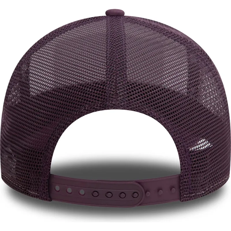 cappelli-curva-viola-snapback-a-frame-ski-patch-dei-courchevel-ciudades-y-playas-di-new-era cappelli-curva-viola-snapback-a-frame-ski-patch-dei-courchevel-ciudades-y-playas-di-new-era