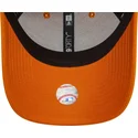 cappelli-curva-arancia-cinghia-regolabile-9forty-league-essential-dei-new-york-yankees-mlb-di-new-era