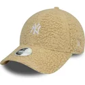 new-era-curved-brim-women-9forty-borg-new-york-yankees-mlb-beige-adjustable-cap