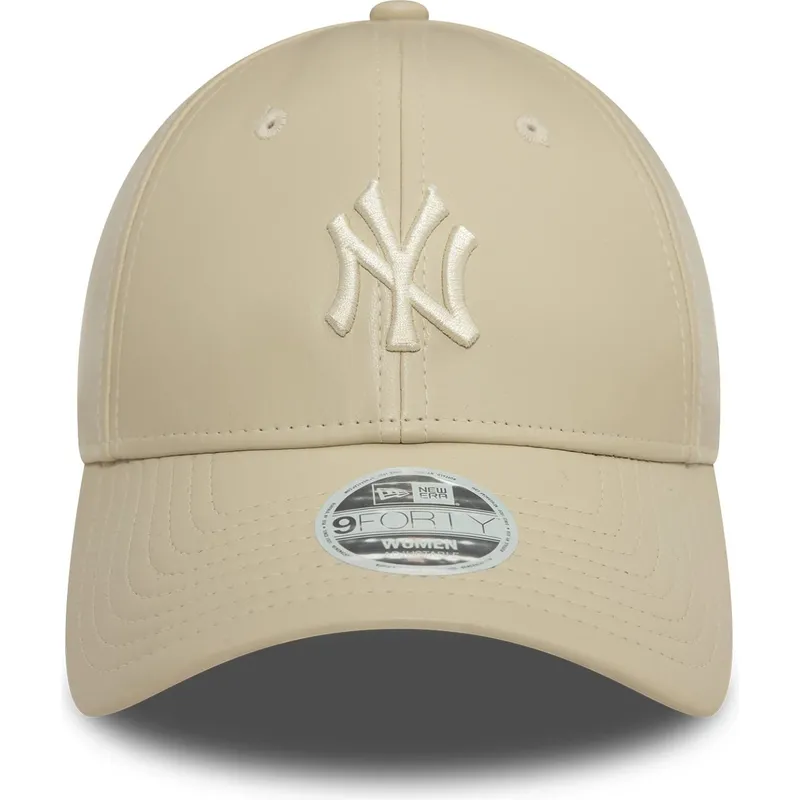 cappellino-beige-regolabile-da-donna-con-visiera-curva-e-logo-beige-9forty-midi-pu-dei-new-york-yankees-mlb-di-new-era