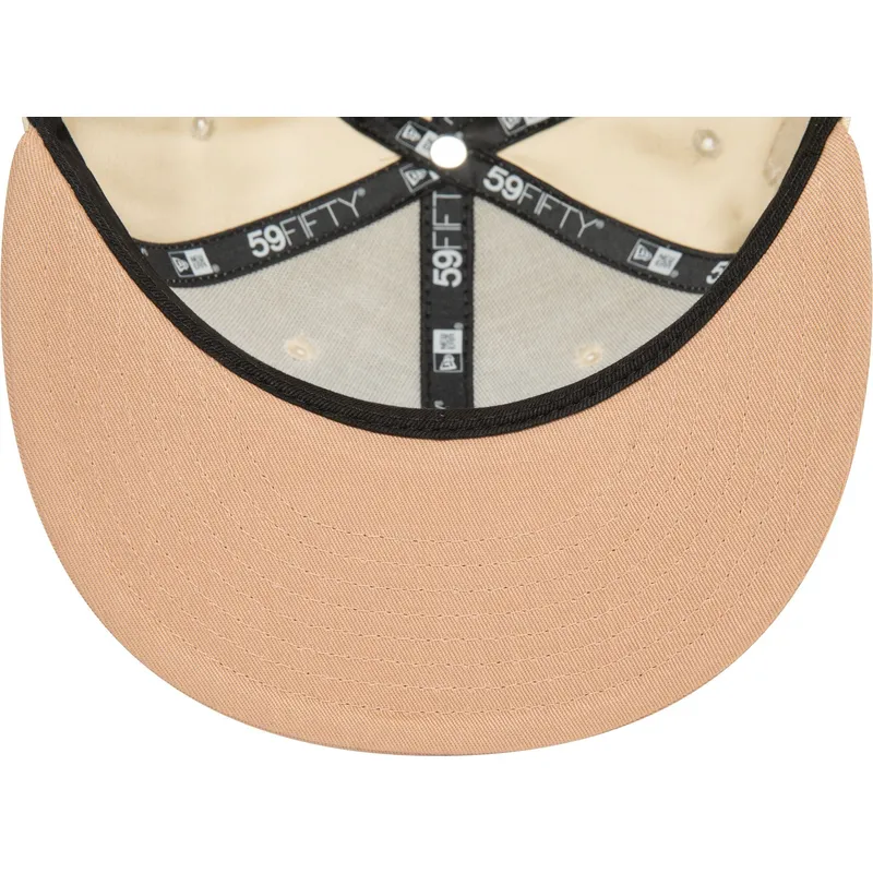 cappello-piatto-beige-e-marrone-chiuso-59fifty-side-patch-dei-new-york-yankees-mlb-di-new-era