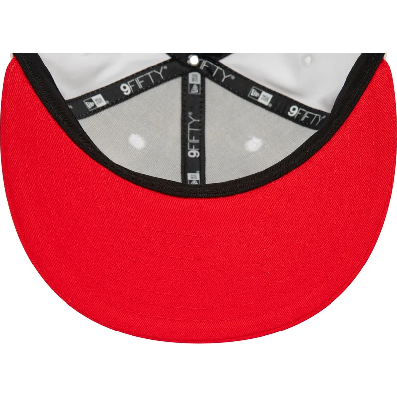 cappelli-piatta-rosso-snapback-9fifty-white-crown-patch-dei-chicago-bulls-nba-di-new-era