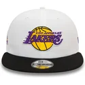 cappellino-piatto-bianco-e-nero-snapback-9fifty-white-crown-patch-dei-los-angeles-lakers-nba-di-new-era