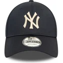 cappellino-curvo-blu-navy-regolabile-9forty-pivot-knit-dei-new-york-yankees-mlb-di-new-era