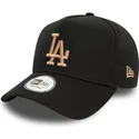 cappello-snapback-nero-con-visiera-curva-e-logo-beige-9forty-e-frame-league-essential-dei-los-angeles-dodgers-mlb-di-new-era