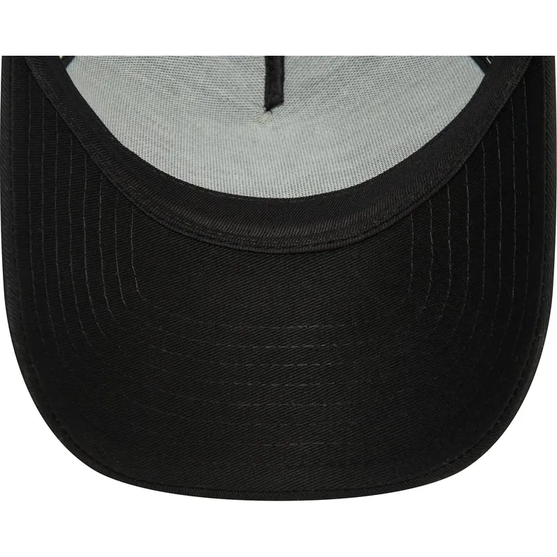 cappellino-curvo-nero-snapback-con-logo-nero-9forty-e-frame-monochrome-dei-new-york-yankees-mlb-di-new-era