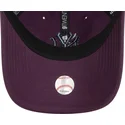 cappellino-viola-regolabile-con-visiera-curva-e-logo-blu-navy-9twenty-league-essential-dei-new-york-yankees-mlb-di-new-era