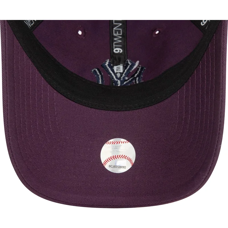 cappellino-viola-con-visiera-curva-regolabile-con-logo-blu-navy-9twenty-league-essential-dei-new-york-yankees-mlb-di-new-era