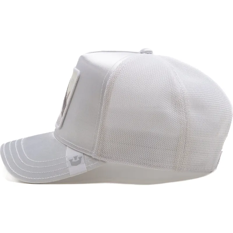 cappellino-trucker-bianco-squalo-great-a-bigger-boat-the-farm-total-whiteout-di-goorin-bros