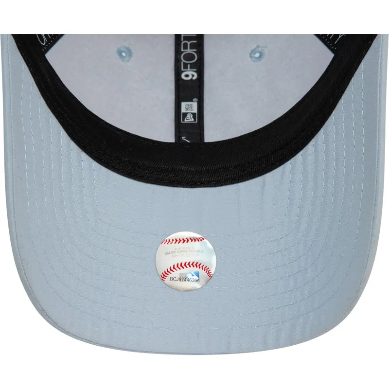 cappellino-visiera-curva-azzurro-regolabile-9forty-flawless-di-new-york-yankees-mlb-di-new-era