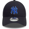 cappellino-visiera-curva-blu-marino-regolabile-con-logo-blu-9forty-side-patch-di-new-york-yankees-mlb-di-new-era
