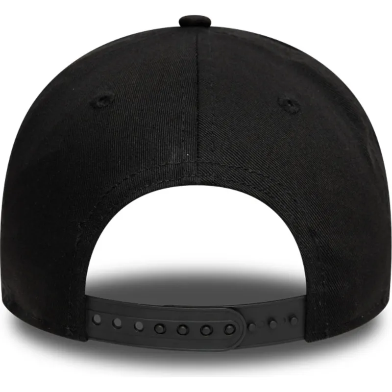 cappellino-curvo-nero-snapback-con-logo-blu-marino-9forty-a-frame-world-series-patch-di-new-york-yankees-mlb-di-new-era