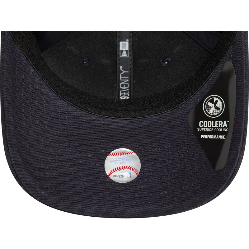 cappellino-curvo-blu-marino-snapback-9seventy-stretch-snap-di-new-york-yankees-mlb-di-new-era