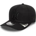 cappellino-curvo-nero-snapback-con-logo-nero-9seventy-stretch-snap-dei-new-york-yankees-mlb-di-new-era