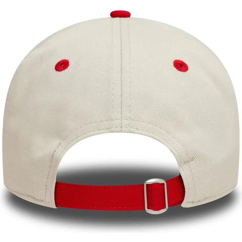 cappellino-curvo-bianco-e-rosso-regolabile-9twenty-contrast-visor-di-manchester-united-football-club-premier-league-di-new-era
